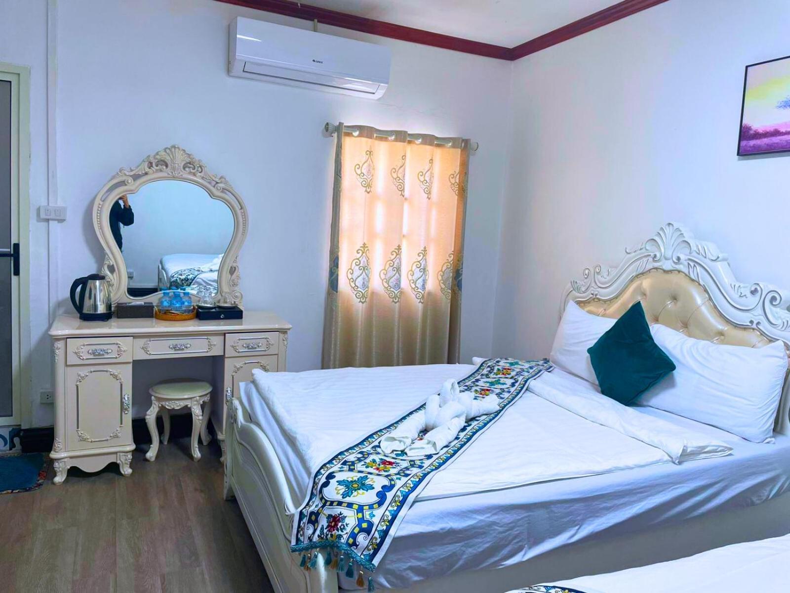 Monsane Villa Луанг Прабанг Екстериор снимка